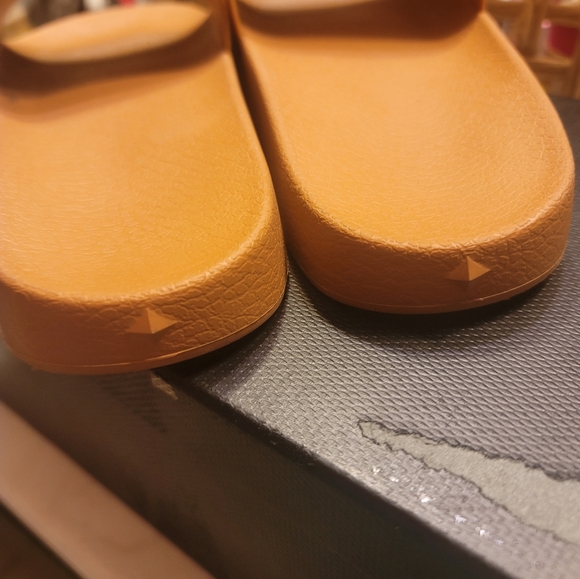 MCM Slides - Picture 4 of 5